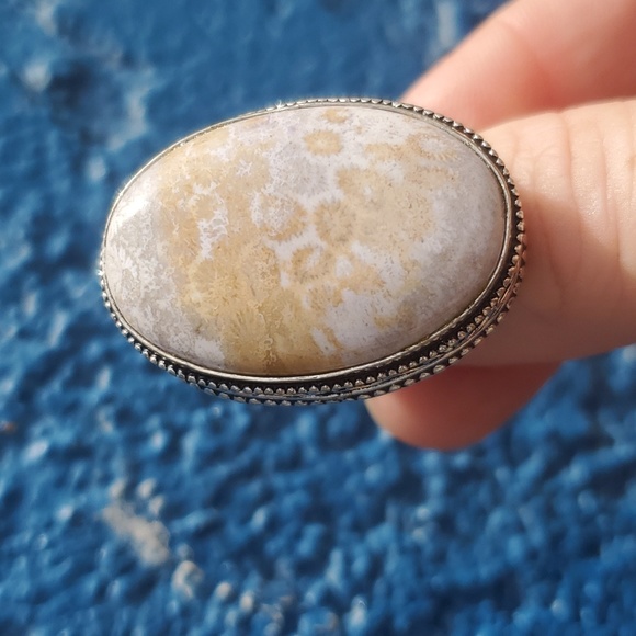 New Oversized Fossil Coral 925 Silver Ring. - Picture 15 of 15